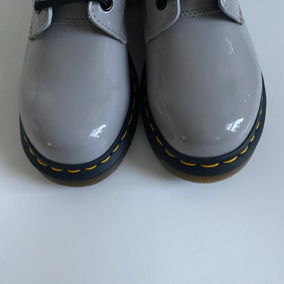 NWT Dr. Martens 1460 Zinc Gray Lamper Patent Leather Women's Boots Size 7 27635 - Picture 12 of 16